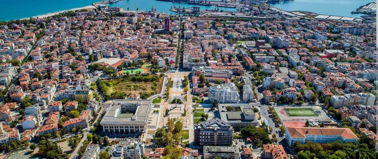 Super Central Luxury Apartments Burgas Exterior photo